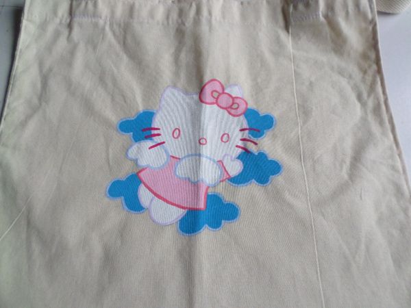 Bolsa Hello kitty voando